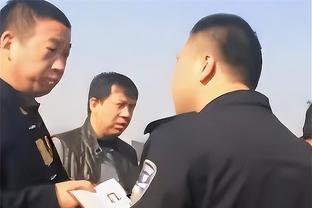 沃格尔：看到米切尔恩比德无缘常规赛奖项评选 我感觉很不舒服